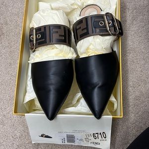 Fendi pointed toe mules black Nero size 11 41